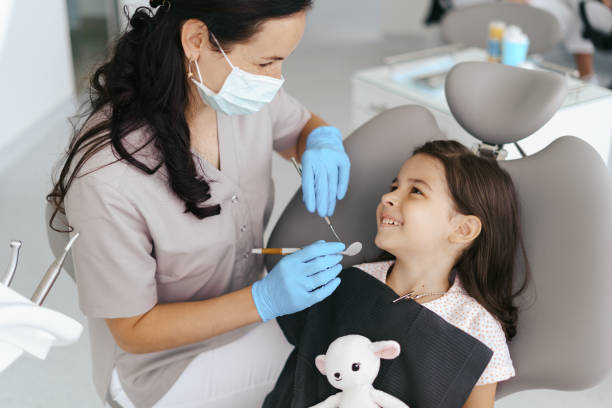 Best Emergency Dental Extractions in Cobden, IL